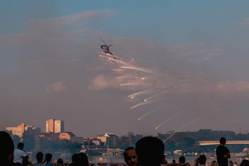  Špeciálne efekty a pyrotechnika - gal / AirShow - foto