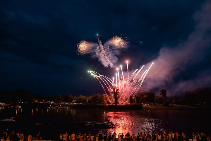  Špeciálne efekty a pyrotechnika - gal / AirShow - foto