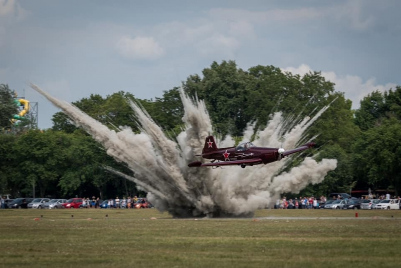  Špeciálne efekty a pyrotechnika - gal / HELIFORCE - foto