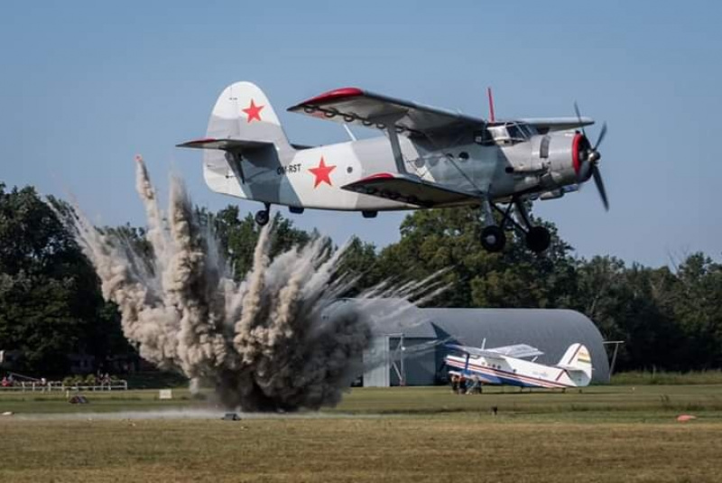  Špeciálne efekty a pyrotechnika - gal / HELIFORCE - foto