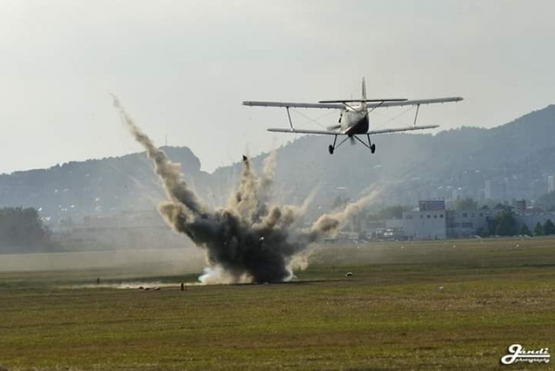  Špeciálne efekty a pyrotechnika - gal / HELIFORCE - foto