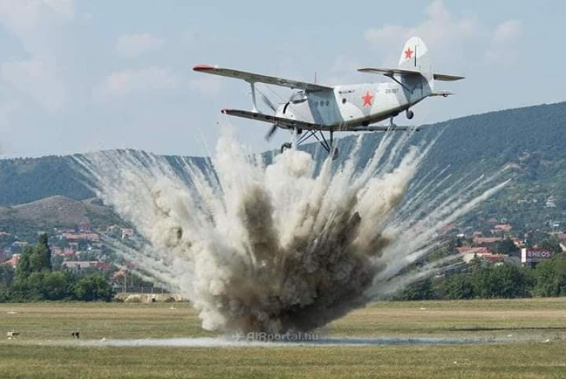  Špeciálne efekty a pyrotechnika - gal / HELIFORCE - foto