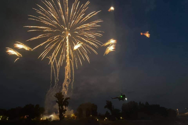  Ohňostroje a ohňostrojné práce / Ohňostroje a ohňostrojné práce - foto